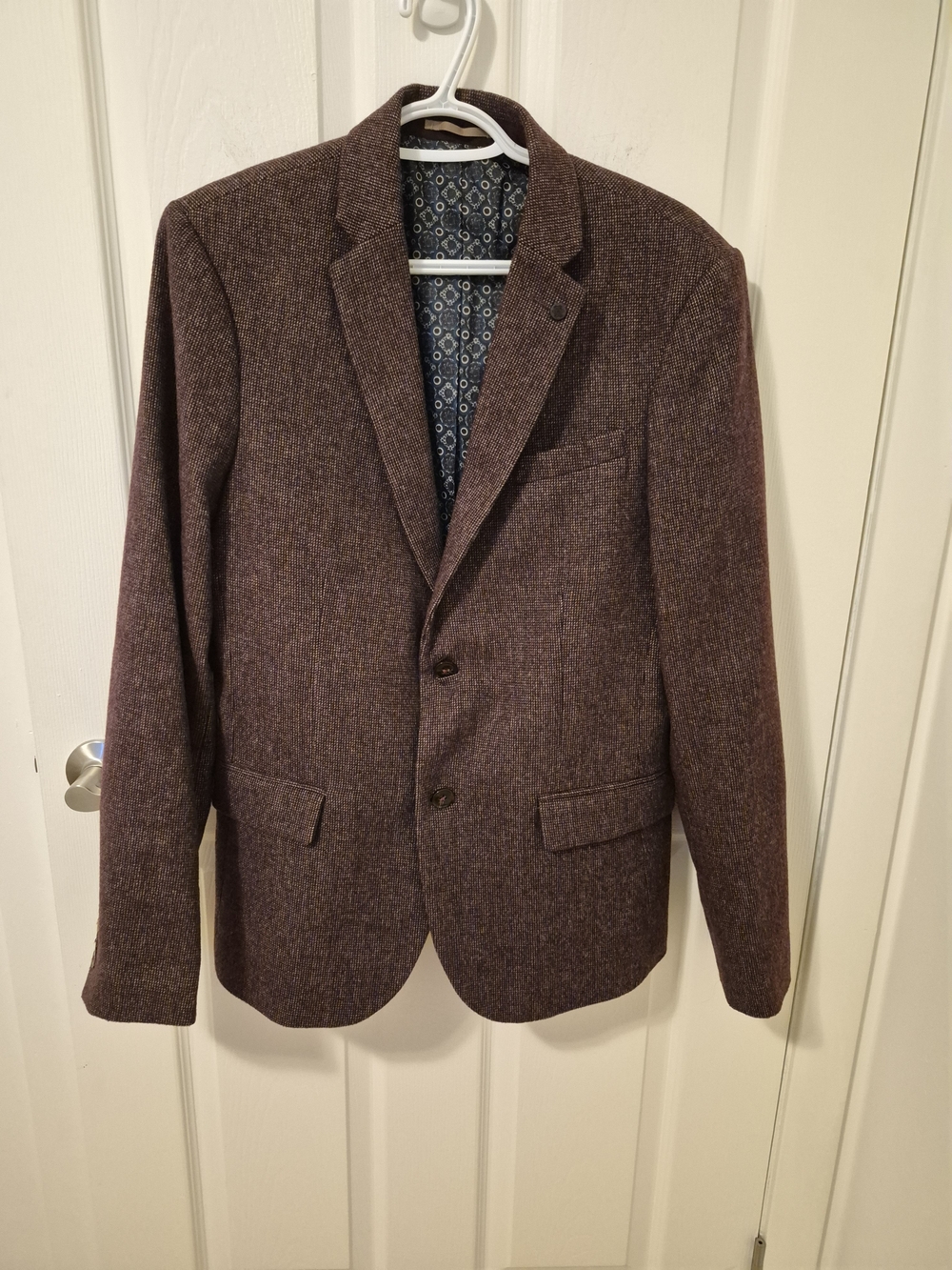 Burgundy Tweed-Inspired Women's Blazer - Classic Two-Button Suit Jacket 50% Wool